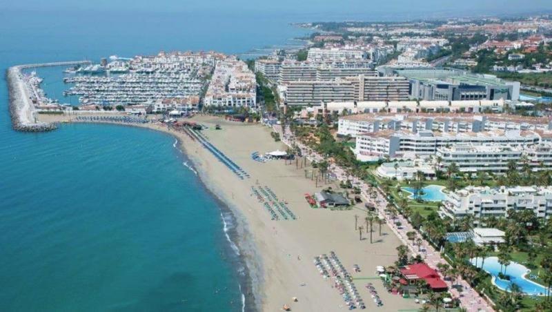 Apartamento Nueva Banus Marbella Exterior photo