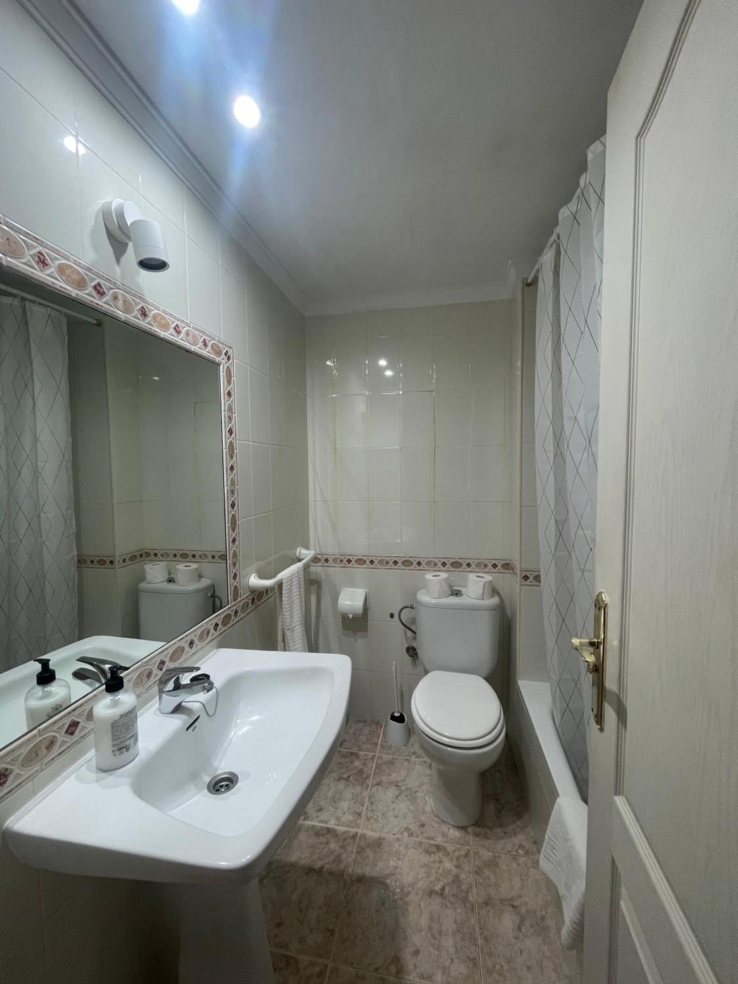 Apartamento Nueva Banus Marbella Exterior photo